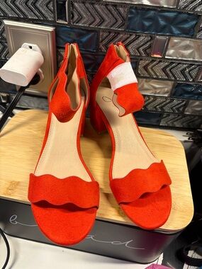Women's Red Scalloped Suede Block Heel Sandals